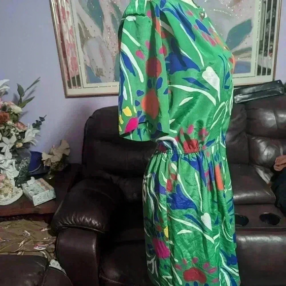 Liz Roberts roper - Picture 4 of 9